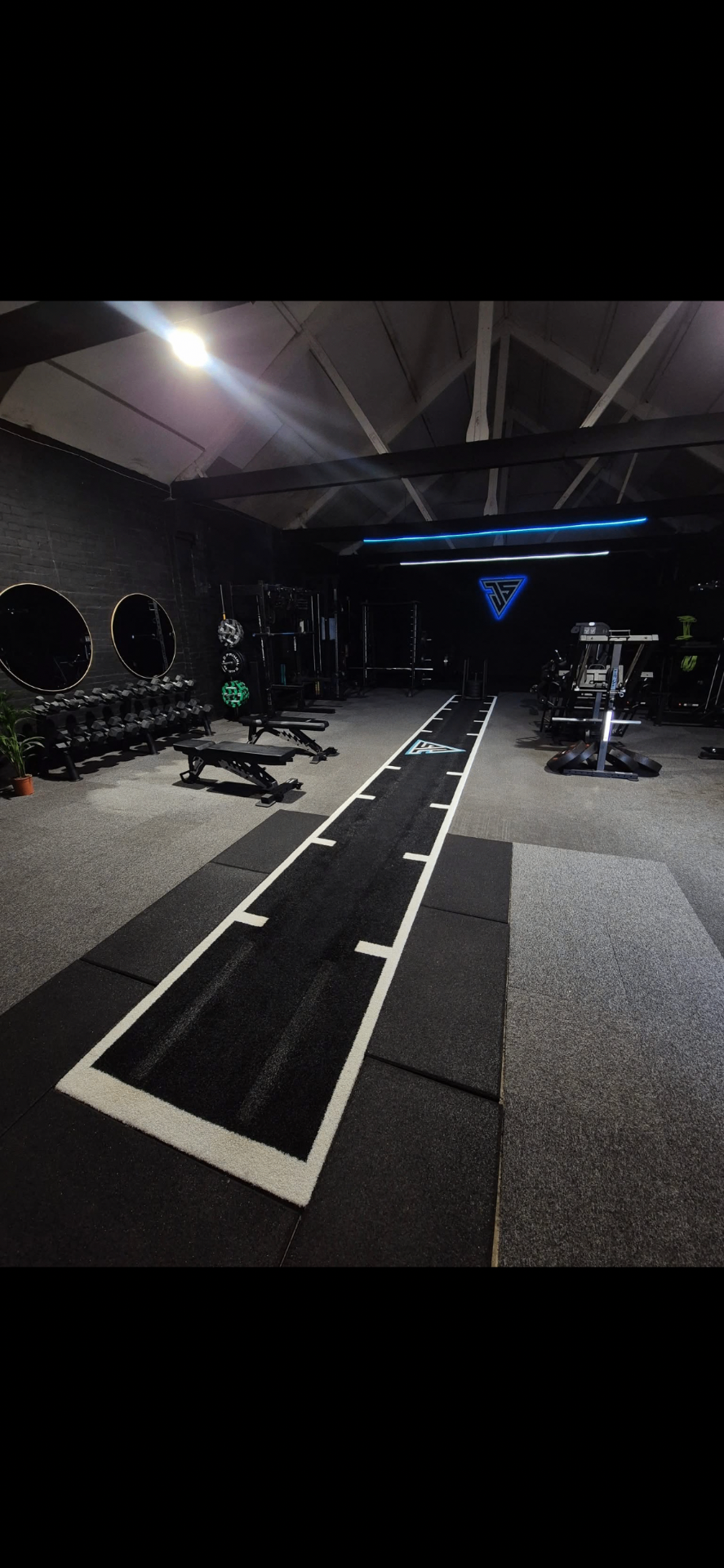 Sprint track running the length of the Jump Start 2.0 gym